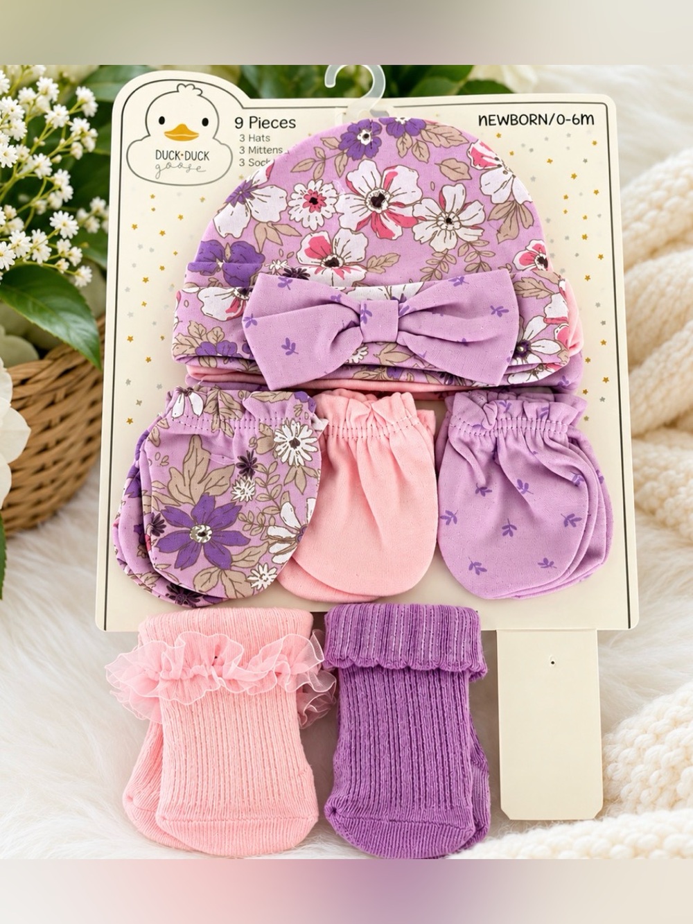 Duck Duck Goose Newborn Baby Girl Floral Hat Mittens Socks Set 0-6M NWT